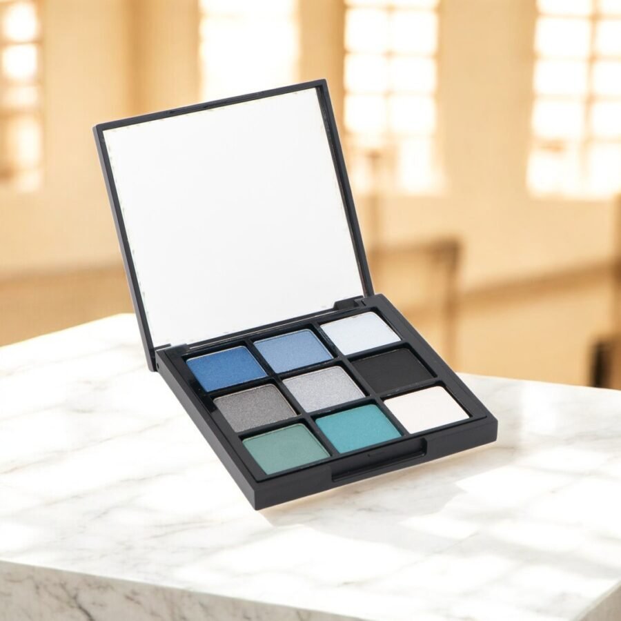 PALETTE D’OMBRES À PAUPIÈRES 9 COULEURS - WINTER QUEEN